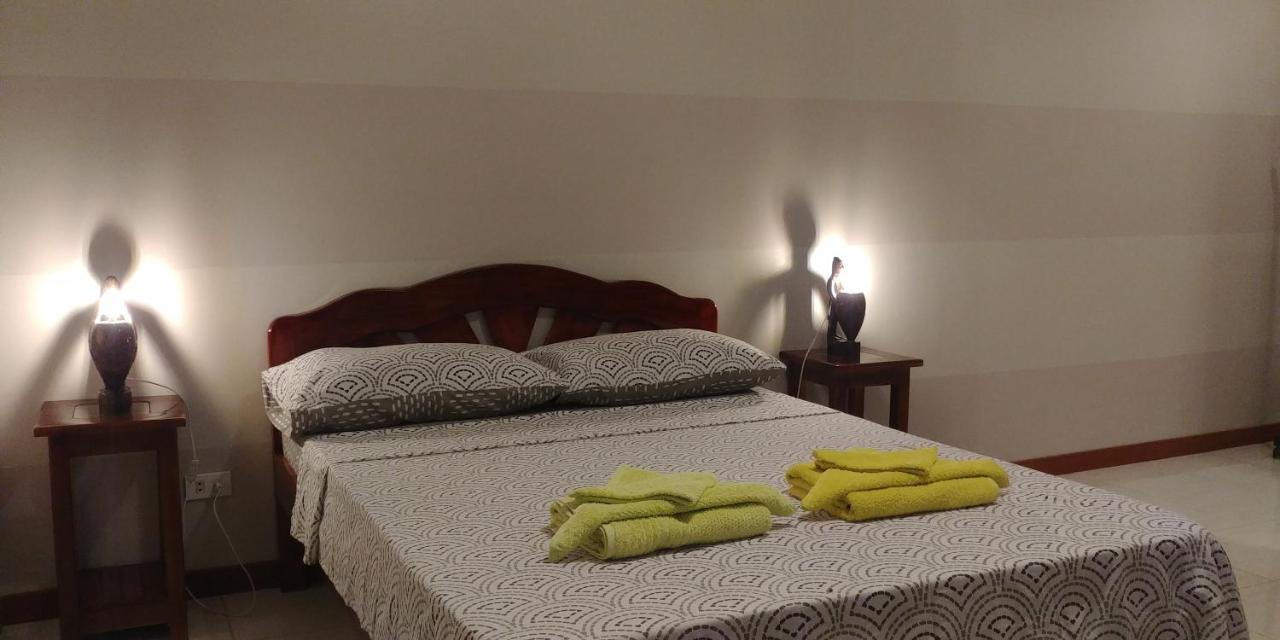 Villa Skanderbeg Guest House プエルト・プリンセサ 部屋 写真